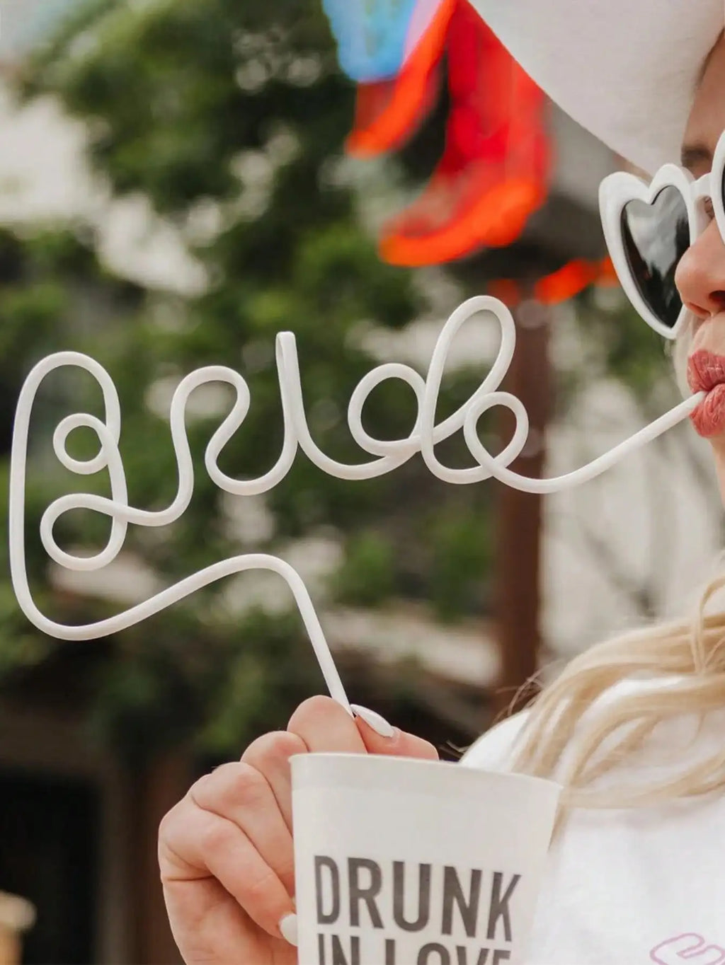 "Bride" Sugrör – Det ultimata tillbehöret till möhippan! 🥂✨